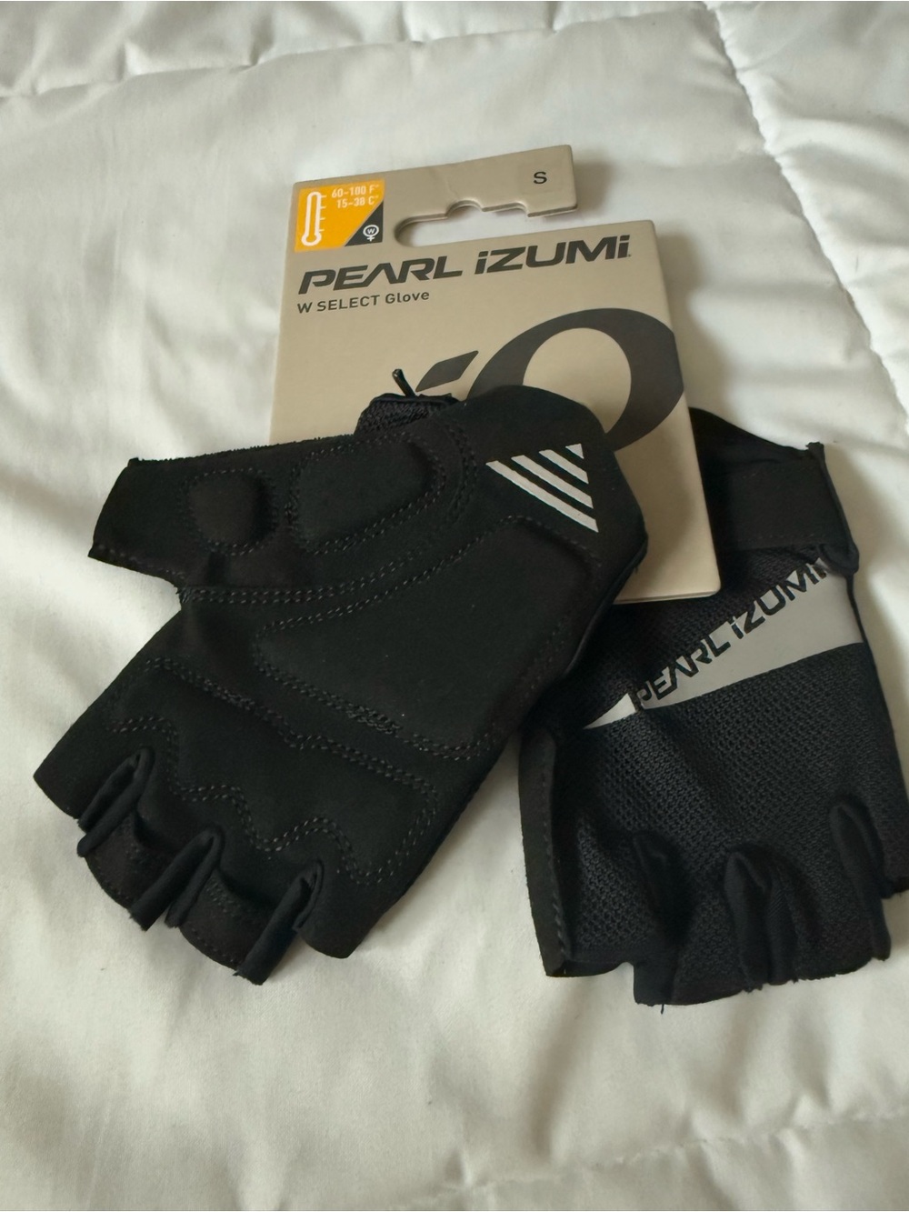 Pearl Izumi Black Short-Finger Cycling Gloves with Reflective Accents